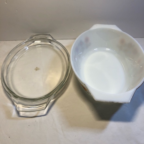 Vintage JAJ Pyrex Briarwood Oval Dish with Lid - Picture 5 of 16